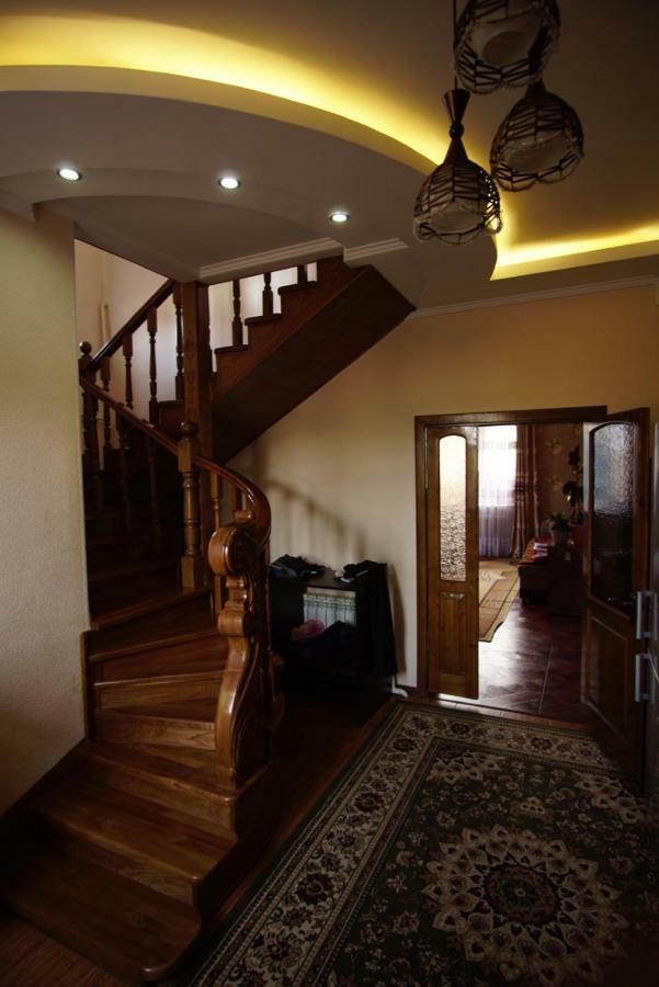 Ecoulan Bed & Breakfast Kochkor Екстериор снимка